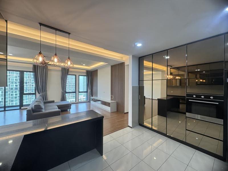 Kediaman Servis untuk Dijual di The Potpourri - David Sin - Living Room - PropertyGuru.com.my