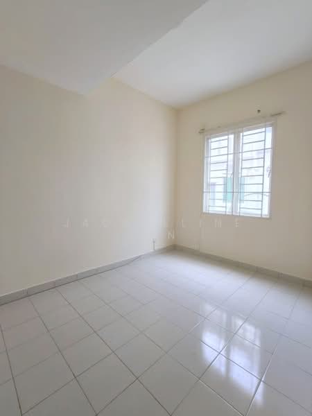 2-storey Terraced House for Rent in Taman Tiara East (Semenyih) - Jacqueline San - Interior - PropertyGuru.com.my