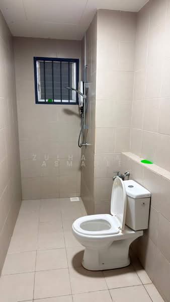 Pangsapuri untuk Disewa di Selangorku Pr1ma Lakefront Homes - Zulhaikal Asmadee - Bathroom - PropertyGuru.com.my