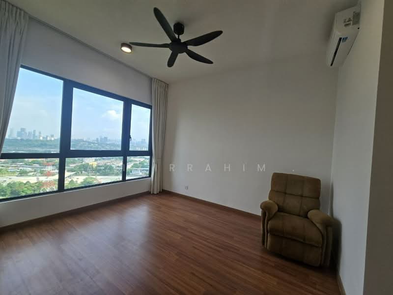 Kondominium untuk Disewa di Ixora Residence - Azizirrahim . - Living Room - PropertyGuru.com.my