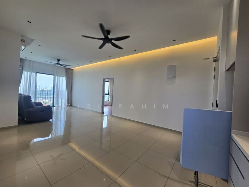 Kondominium untuk Disewa di Ixora Residence - Azizirrahim . - Living Room - PropertyGuru.com.my