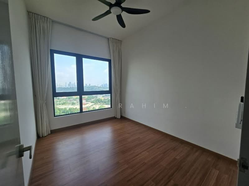 Kondominium untuk Disewa di Ixora Residence - Azizirrahim . - View - PropertyGuru.com.my