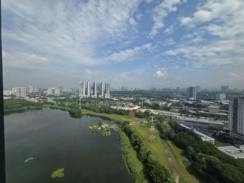 Kondominium untuk Disewa di Ixora Residence - Azizirrahim . - View - PropertyGuru.com.my