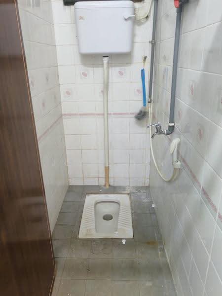 Factory for Rent in Taman Mount Austin (Tebrau) - Joyce Gan - Bathroom - PropertyGuru.com.my