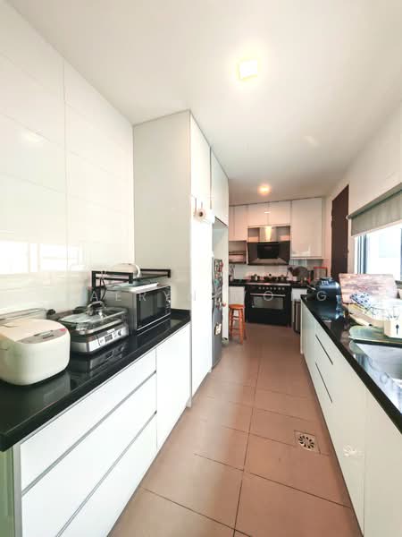 Rumah Berkembar untuk Dijual di Bandar Sungai Long (Selangor) - Kaeryn Wong - Kitchen - PropertyGuru.com.my