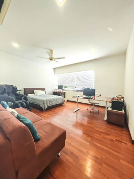Rumah Berkembar untuk Dijual di Bandar Sungai Long (Selangor) - Kaeryn Wong - Bedroom - PropertyGuru.com.my