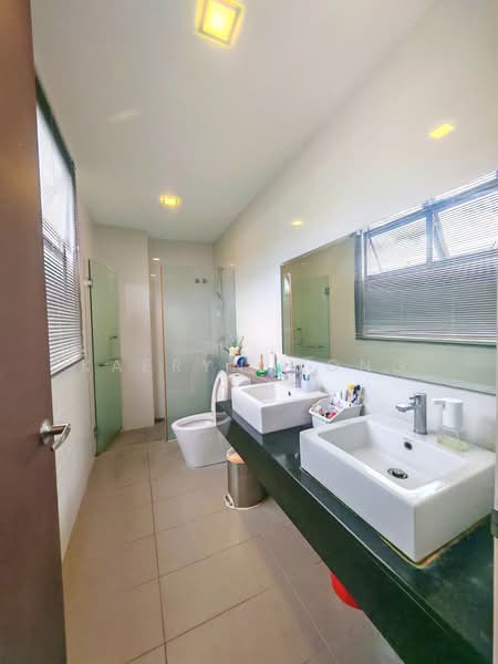 Rumah Berkembar untuk Dijual di Bandar Sungai Long (Selangor) - Kaeryn Wong - PropertyGuru.com.my