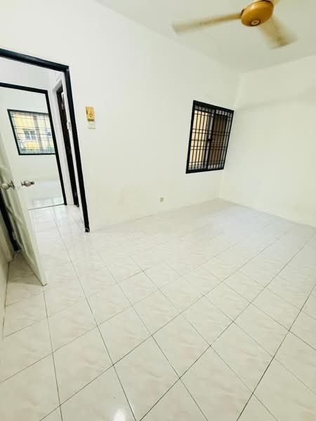 Apartment for Sale at Lily & Jasmine Apartment - Jordan Kau - PropertyGuru.com.my