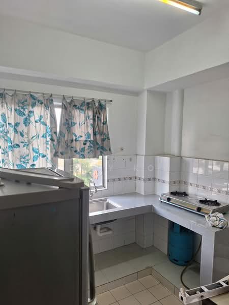 Pangsapuri untuk Disewa di Menara Pelangi - Kelly Kok - Kitchen - PropertyGuru.com.my
