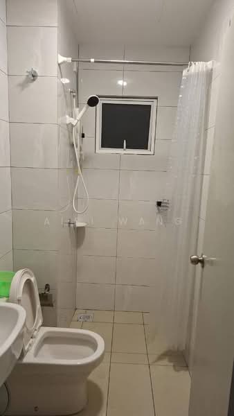 Service Residence for Rent at Amber Cove - Aibi Wang - Bathroom - PropertyGuru.com.my