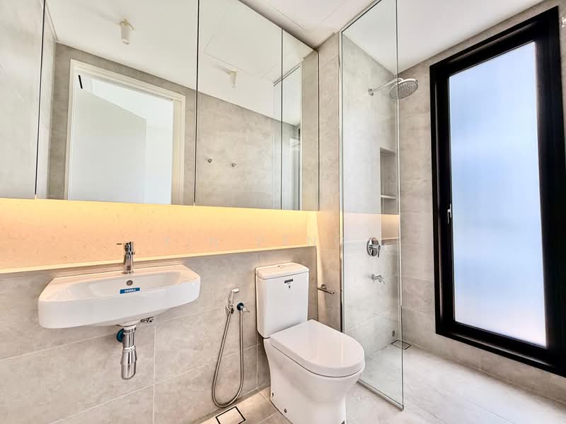 Servis Apartment untuk Disewa di Jendela Residensi - Yin Peng . - Bathroom - PropertyGuru.com.my