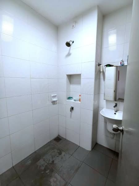 Rumah Teres 2 Tingkat untuk Dijual di Eco Summer (Johor Bahru) - Karl Lim - Bathroom - PropertyGuru.com.my