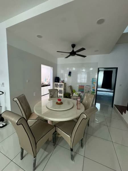 2-storey Terraced House for Sale in Taman Mount Austin (Tebrau) - Evon Yap - Dining Room - PropertyGuru.com.my