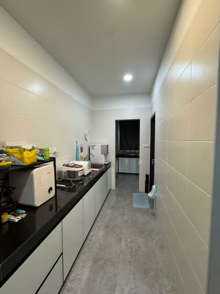 2-storey Terraced House for Sale in Taman Mount Austin (Tebrau) - Evon Yap - Kitchen - PropertyGuru.com.my