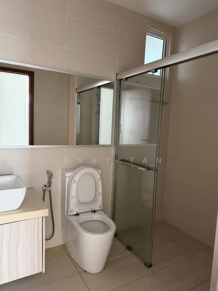 Service Residence for Rent at Grandview 360 - Fanny Tan - Bathroom - PropertyGuru.com.my