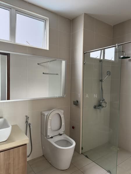 Service Residence for Rent at Grandview 360 - Fanny Tan - Bathroom - PropertyGuru.com.my