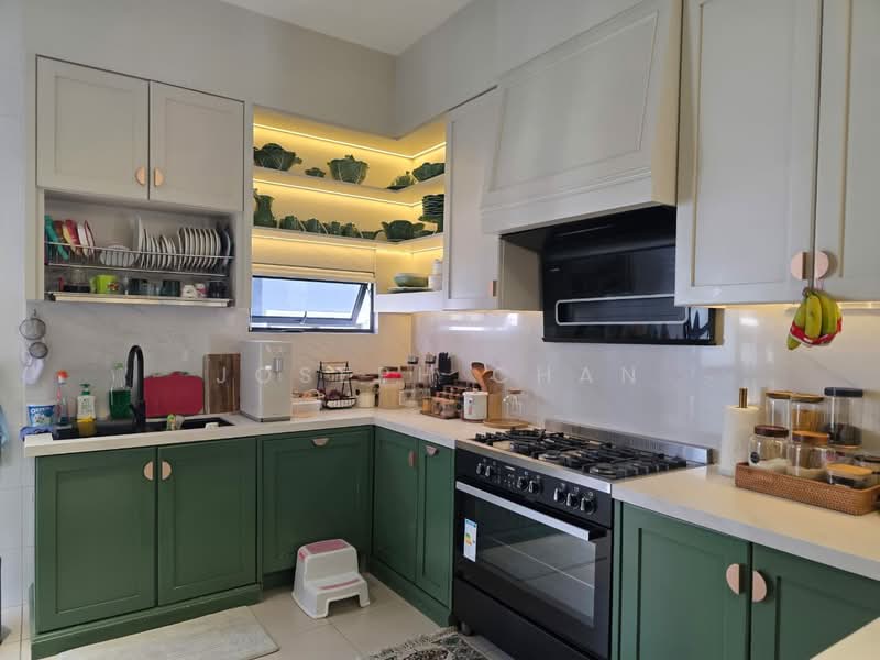 Rumah Teres 2 Tingkat untuk Dijual di Setia Alam (Selangor) - Joseph Chan - Kitchen - PropertyGuru.com.my