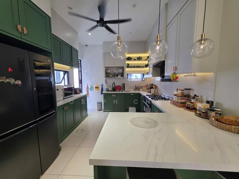 Rumah Teres 2 Tingkat untuk Dijual di Setia Alam (Selangor) - Joseph Chan - Kitchen - PropertyGuru.com.my
