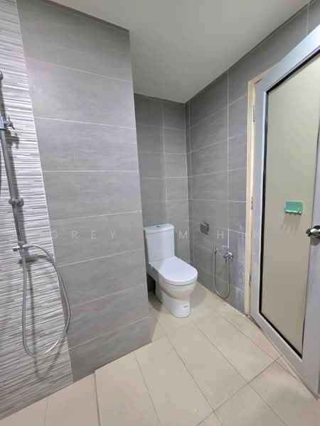 Kondominium untuk Dijual di Cita Damansara - Grey Lim H N - Bathroom - PropertyGuru.com.my