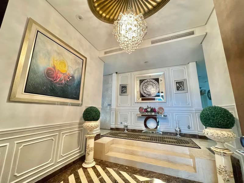 Rumah Banglo untuk Dijual di Bukit Jelutong (Shah Alam) - Hazwan Hilmi - Entrance - PropertyGuru.com.my