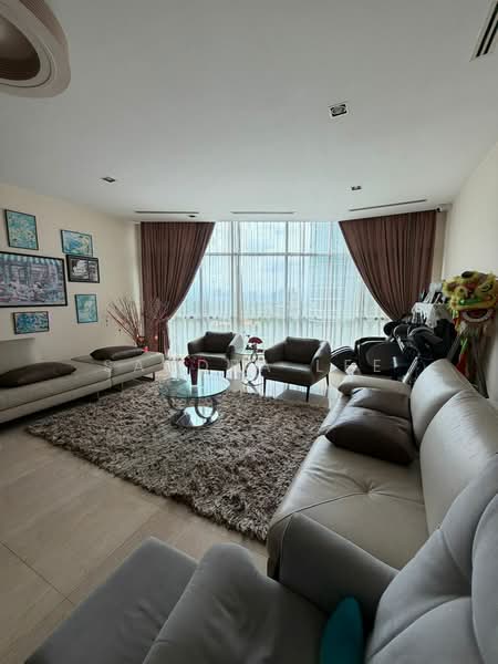 Kondominium untuk Dijual di Desa Eight - Sandra Lee - Living Room - PropertyGuru.com.my