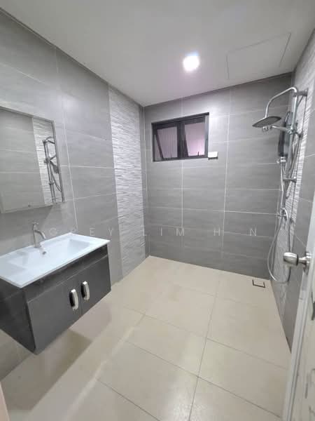 Kondominium untuk Dijual di Cita Damansara - Grey Lim H N - Bathroom - PropertyGuru.com.my