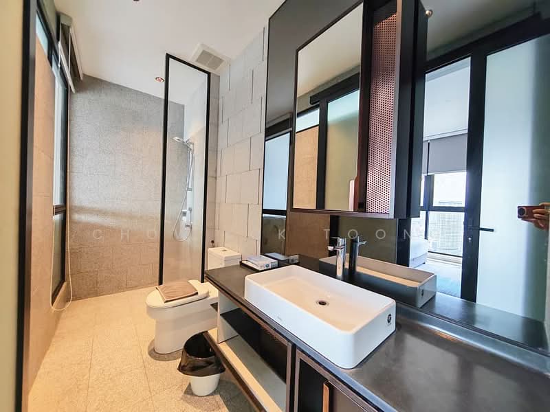 Service Residence for Rent at Scarletz Suites @ KL City Centre - Chow Kok Toong - Bathroom - PropertyGuru.com.my