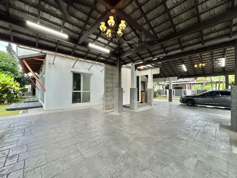 Bungalow for Sale in Seksyen 13 (Shah Alam) - Hazwan Hilmi - Exterior - PropertyGuru.com.my