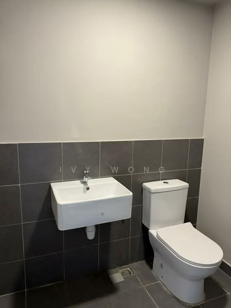 Kondominium untuk Disewa di Lake Point Residence - Ivy Wong - Bathroom - PropertyGuru.com.my