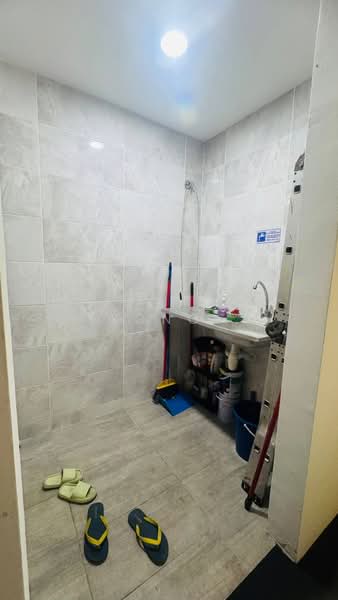 Kedai / Pejabat untuk Disewa di Cyber 9 (Cyberjaya) - Yeong . - Interior - PropertyGuru.com.my