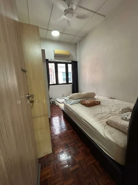 2-storey Terraced House for Sale in Taman Sea (Petaling Jaya) - Matthew Wong - Bedroom - PropertyGuru.com.my
