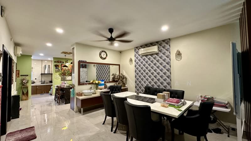 Rumah Teres untuk Dijual di Bangsar (Kuala Lumpur) - Tian Soon Tan - Dining Room - PropertyGuru.com.my
