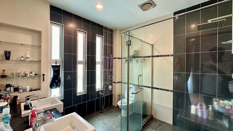 Rumah Teres untuk Dijual di Bangsar (Kuala Lumpur) - Tian Soon Tan - Bathroom - PropertyGuru.com.my