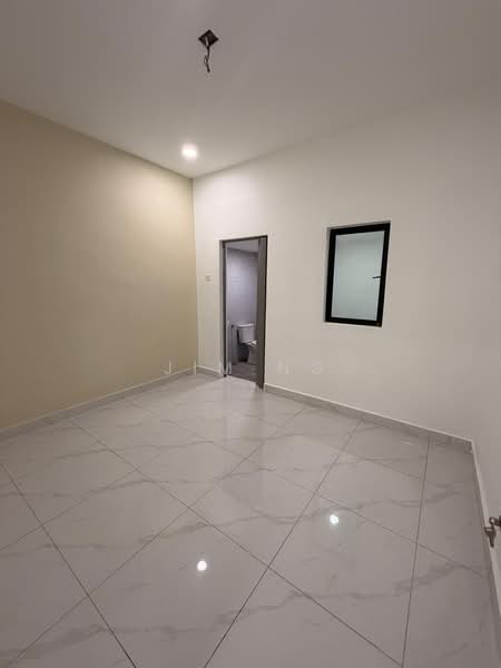 1-storey Terraced House for Sale in Taman Johor Jaya (Johor Bahru) - Jim Ng - PropertyGuru.com.my