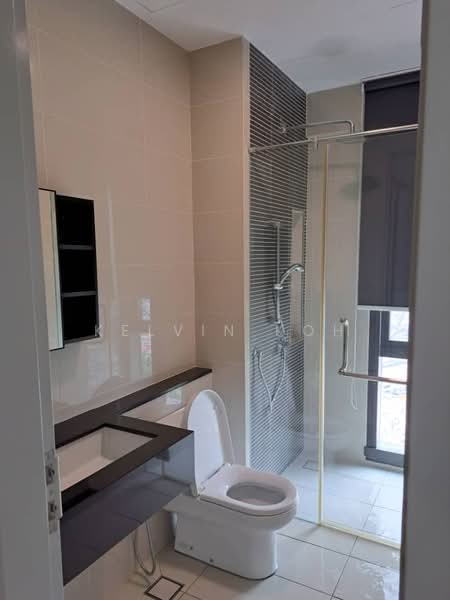 Service Residence for Rent at Sapphire Paradigm - Kelvin Koh - Bathroom - PropertyGuru.com.my