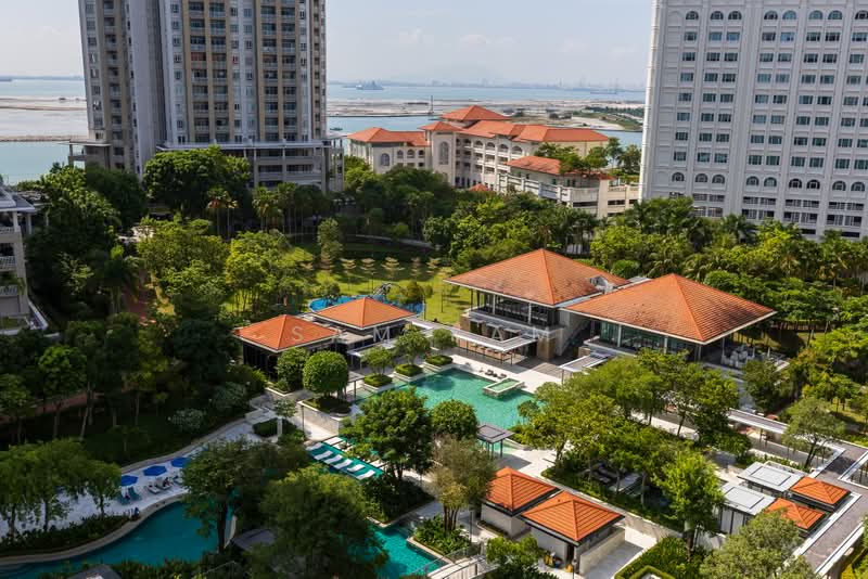 Kondominium untuk Dijual di Quayside Seafront Resort Condominiums - Sam Kam - Exterior - PropertyGuru.com.my