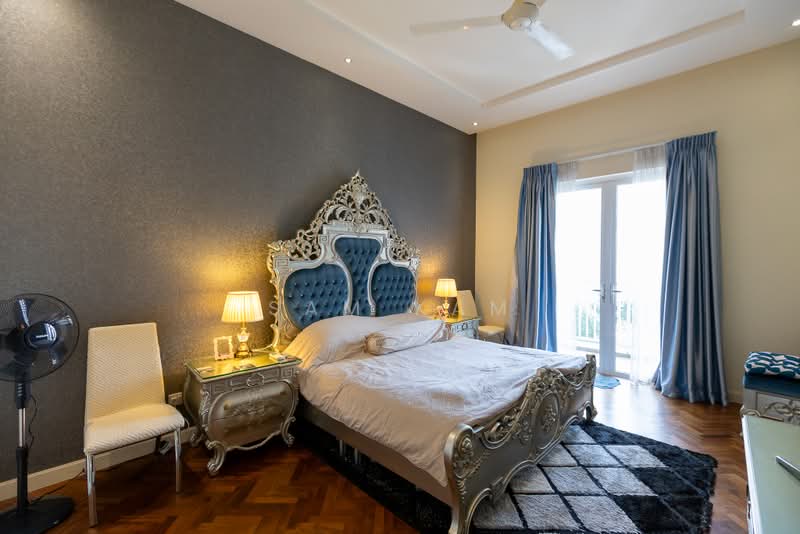Kondominium untuk Dijual di Quayside Seafront Resort Condominiums - Sam Kam - Bedroom - PropertyGuru.com.my