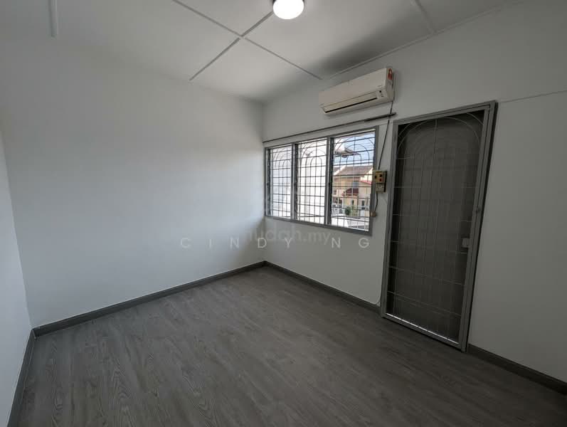 Rumah Teres 2 Tingkat untuk Disewa di Taman Batu Tiga (Shah Alam) - Cindy Ng - Interior - PropertyGuru.com.my