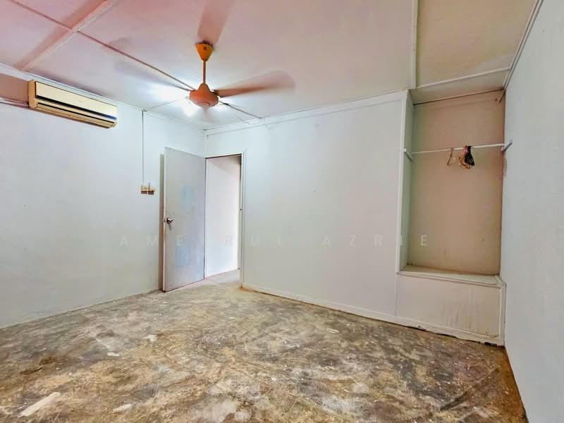 2-storey Terraced House for Sale in Taman Perling (Perling) - Ameerul Azrie - Interior - PropertyGuru.com.my