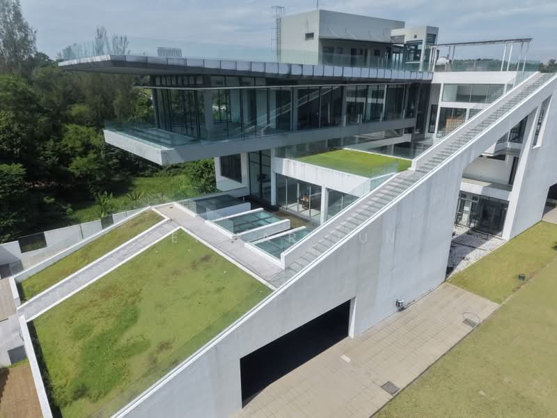 Bungalow House for Sale in Country Heights (Kajang) - Hei Kar Jun - Exterior - PropertyGuru.com.my