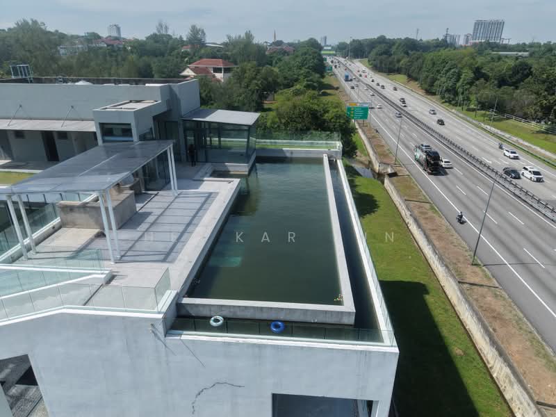 Bungalow House for Sale in Country Heights (Kajang) - Hei Kar Jun - Exterior - PropertyGuru.com.my