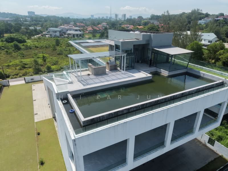 Bungalow House for Sale in Country Heights (Kajang) - Hei Kar Jun - Exterior - PropertyGuru.com.my