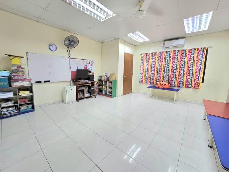 2-storey Terraced House for Sale in Taman Mount Austin (Tebrau) - Olivia Ching - Study - PropertyGuru.com.my