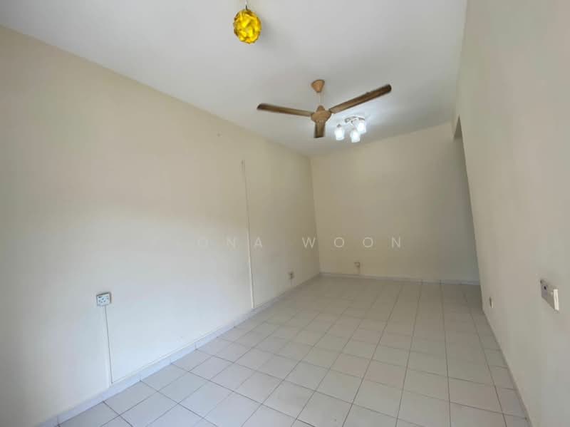 Rumah Teres 1 Tingkat untuk Dijual di Taman Angkasa Nuri (Durian Tunggal) - Fiona Woon - Interior - PropertyGuru.com.my