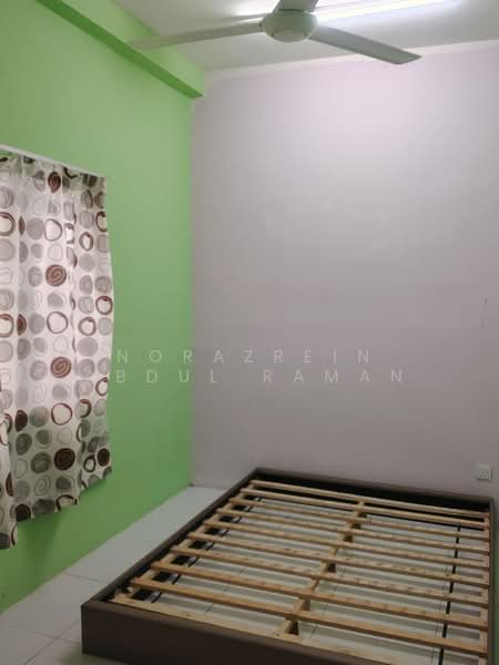 Townhouse for Rent in Kuala Selangor (Selangor) - Norazrein Abdul Raman - Bedroom - PropertyGuru.com.my