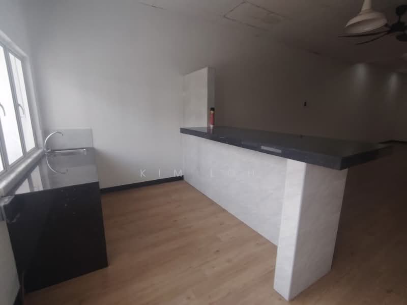 Shop / Office for Rent in Johor Bahru (Johor) - Kim Loh - Kitchen - PropertyGuru.com.my