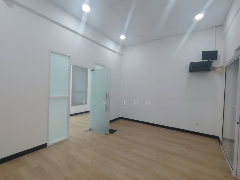 Shop / Office for Rent in Johor Bahru (Johor) - Kim Loh - Interior - PropertyGuru.com.my