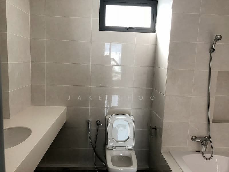 Kondominium untuk Disewa di 98 Nibong Residence - Jake Khoo - Bathroom - PropertyGuru.com.my
