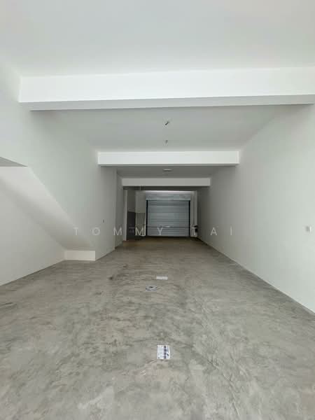 Shop / Office for Rent in Taman Pelangi (Johor Bahru) - Tommy Tai - Interior - PropertyGuru.com.my