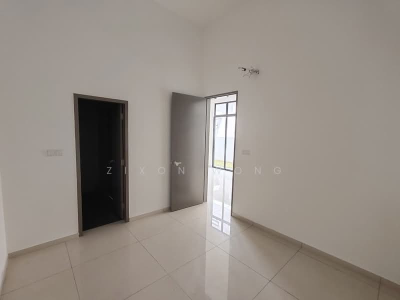 Rumah Kluster untuk Dijual di Austin Crest (Johor Bahru) - Zixon Wong - PropertyGuru.com.my